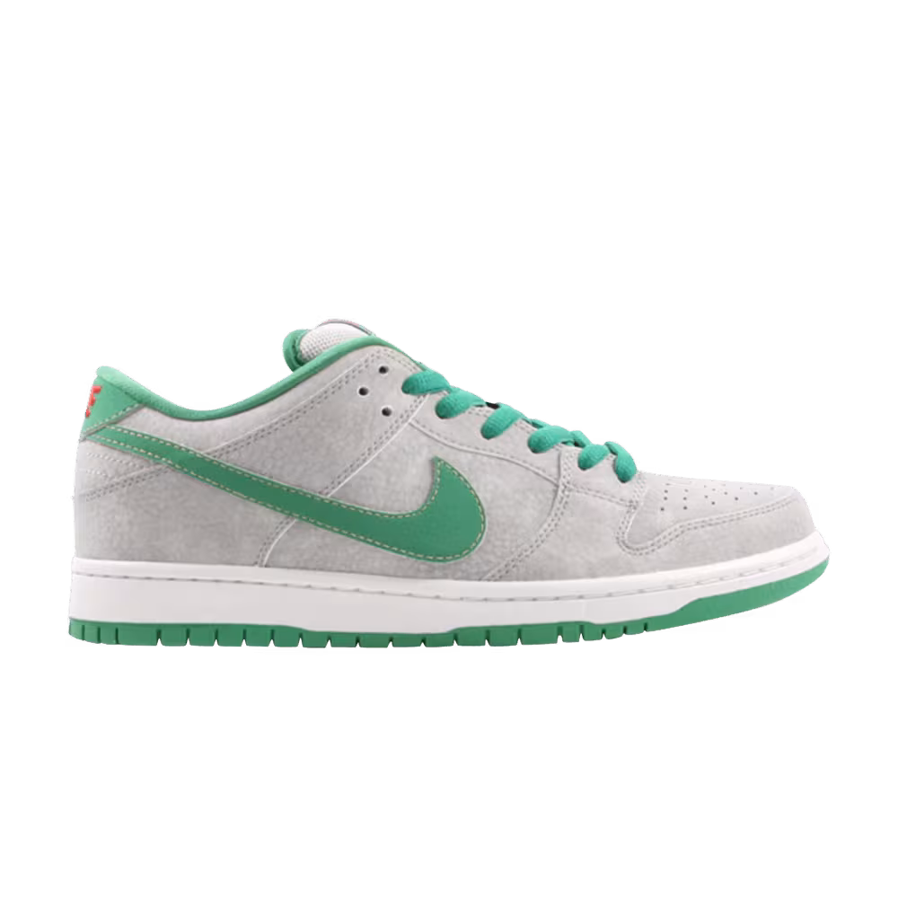 Nike Dunk Low Premium SB Medusa