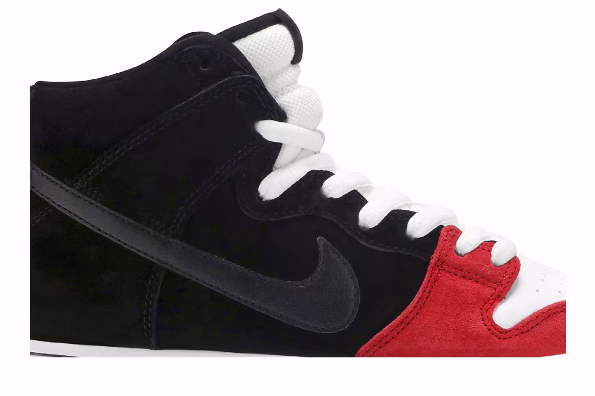 Uprise x Nike Dunk High Premium SB Uprise, view 3