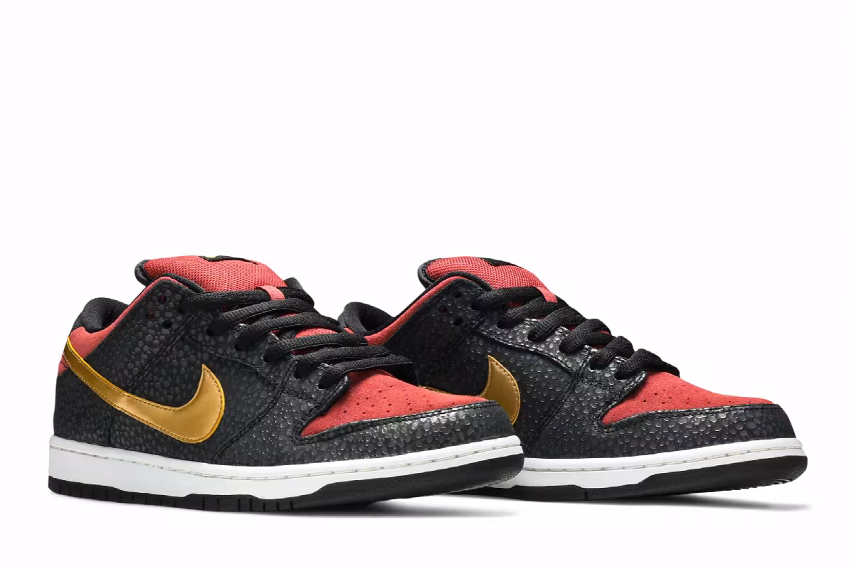 Brooklyn Projects x Nike Dunk Low Pro Prm SB Walk Of Fame, view 9