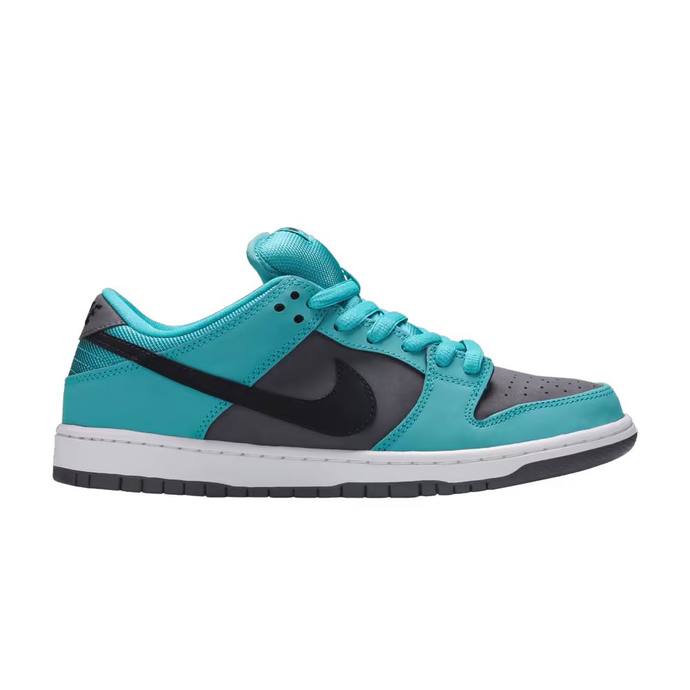 Nike SB Dunk Low Pro