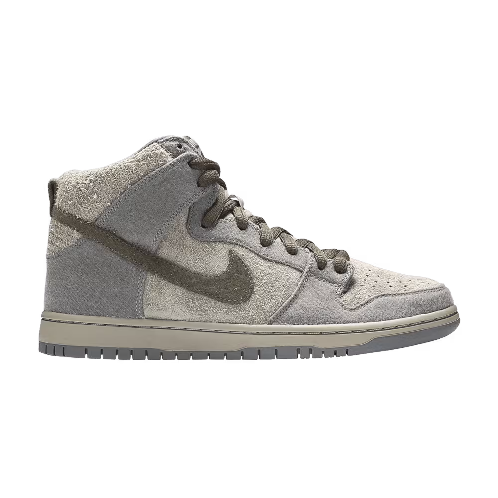 Nike Dunk High Premium SB Tauntaun