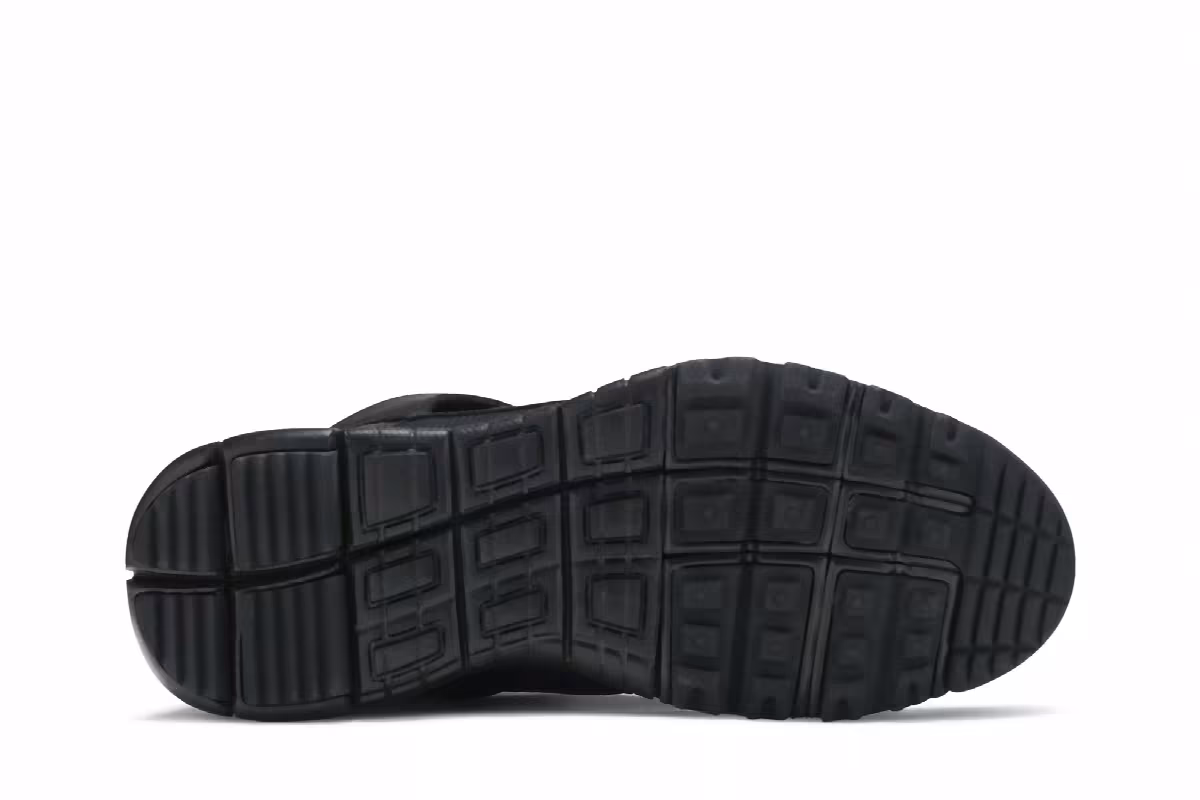 Nike SB Dunk High Boot Black, view 5