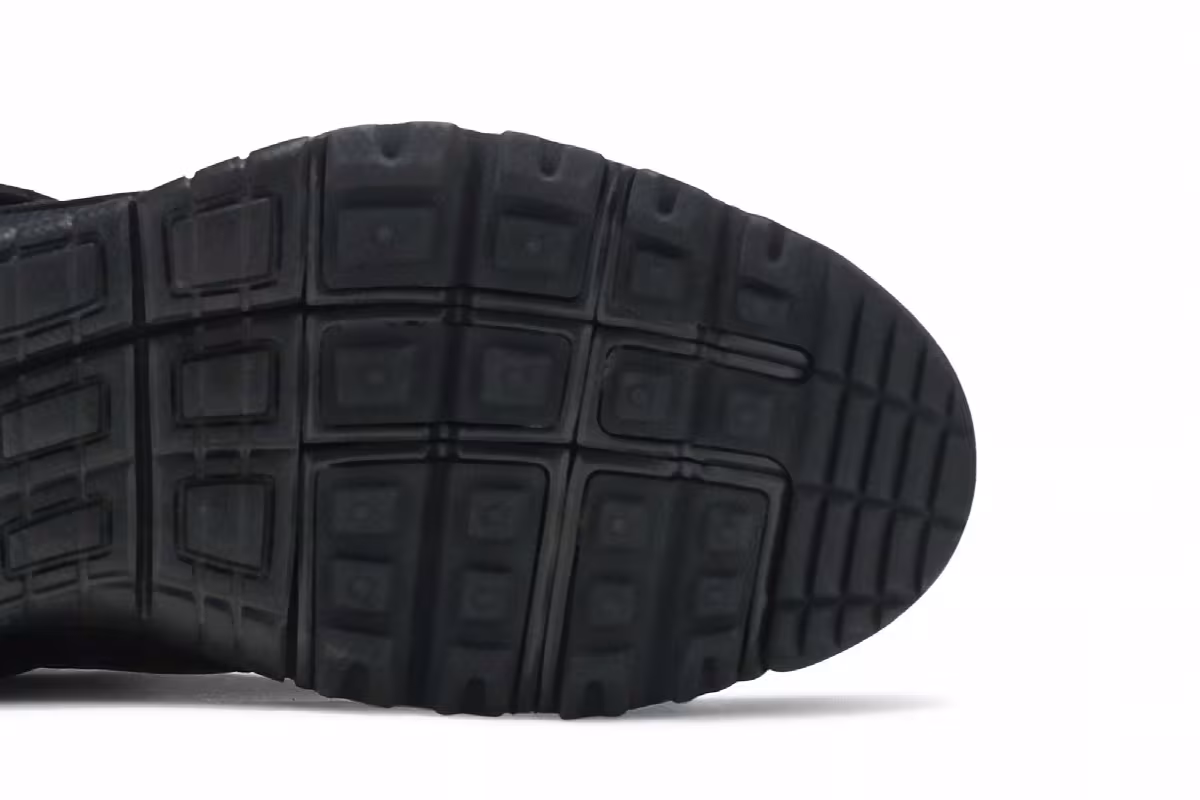 Nike SB Dunk High Boot Black, view 6