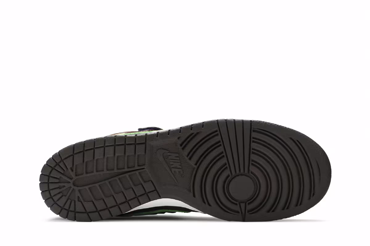 Nike Dunk Mid Pro SB Donatello, view 5