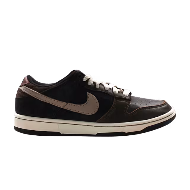 Nike Dunk Low Premium SB Strummer