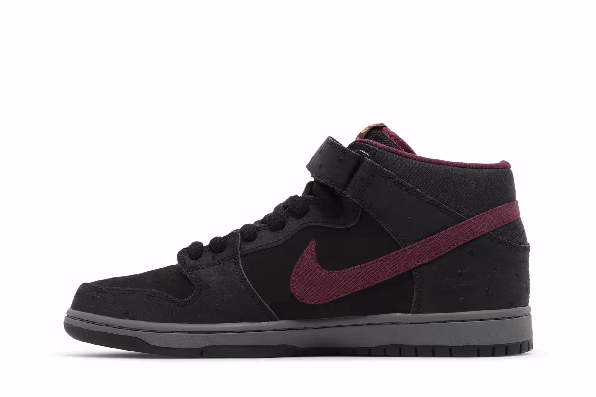 Nike Dunk Mid Pro Sb, view 4