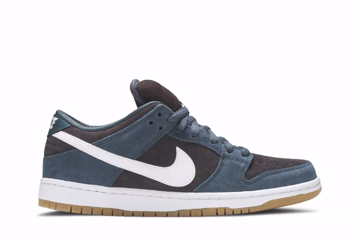 Nike Dunk Low Pro SB, view 2