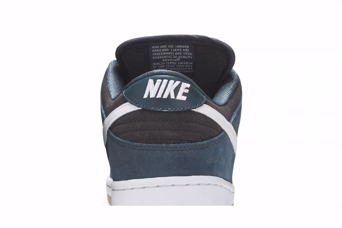 Nike Dunk Low Pro SB, view 8