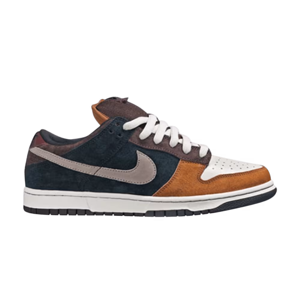 Nike Dunk Low Pro SB Strummer