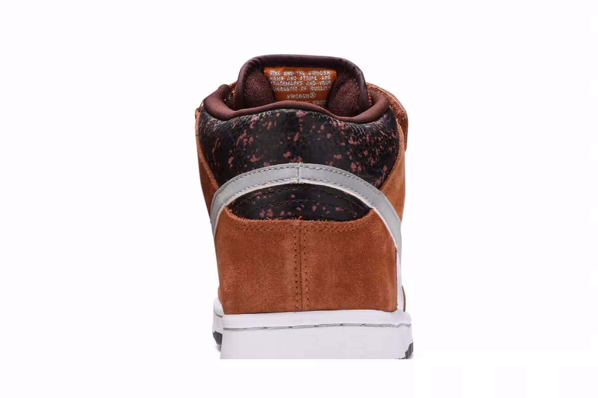 Nike Dunk Mid Pro SB Fender Bass, view 8