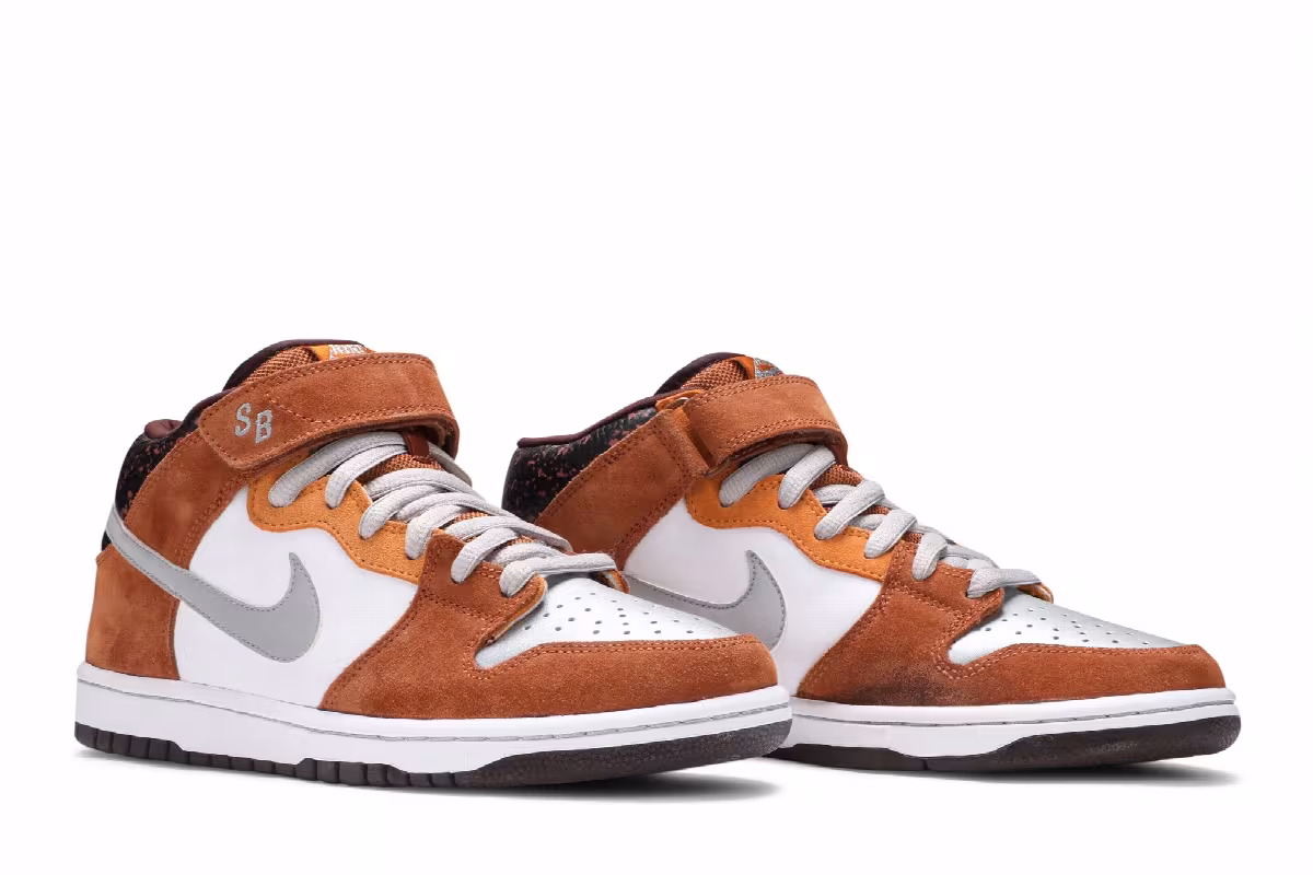 Nike Dunk Mid Pro SB Fender Bass, view 9