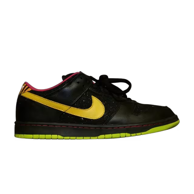 Nike Dunk Low Premium SB Space Tiger