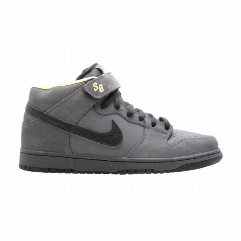 Nike Dunk Mid Pro SB 'Batman'