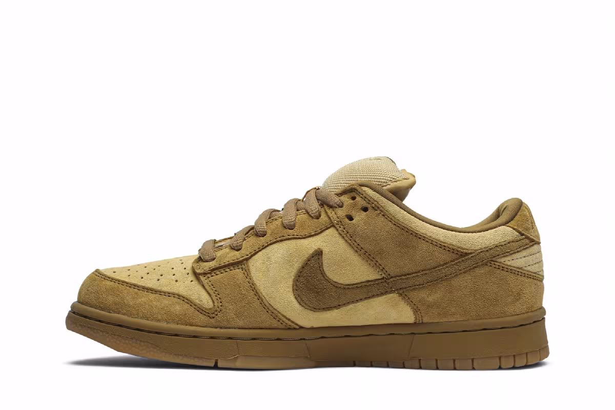 Nike Dunk Low Pro SB Reese Forbes, view 4