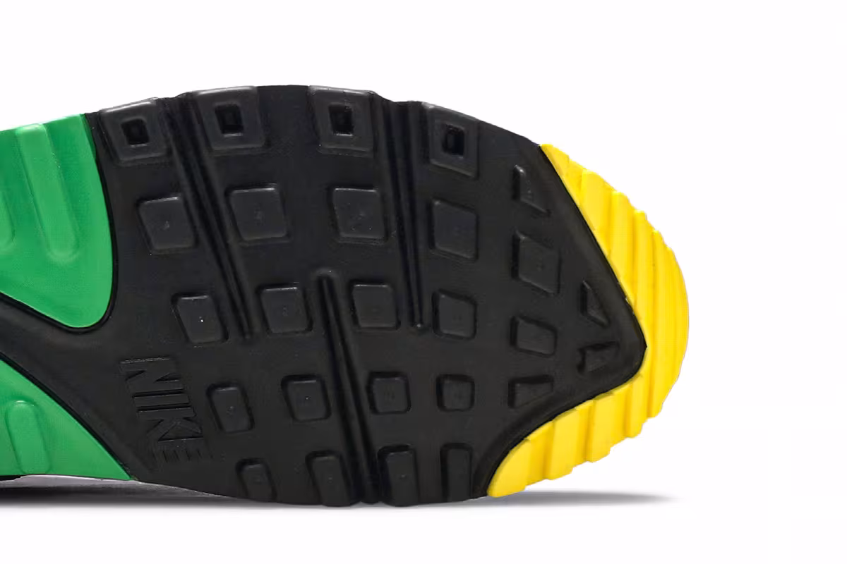 Nike Air Max 90 FlyEase Oregon Ducks, view 6