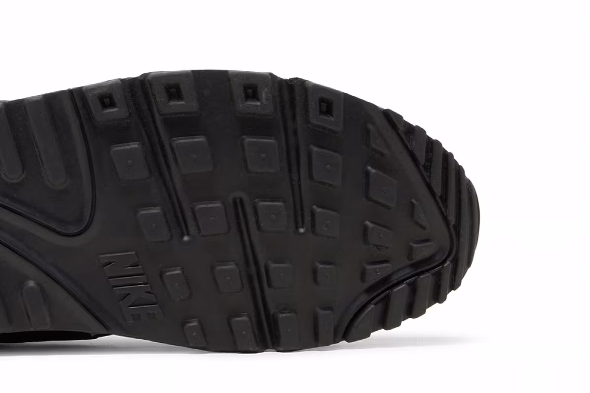 Nike Air Max 90 Jewel - Bred, view 6
