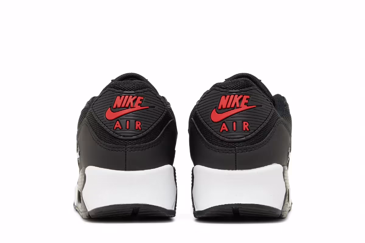 Nike Air Max 90 Jewel - Bred, view 7