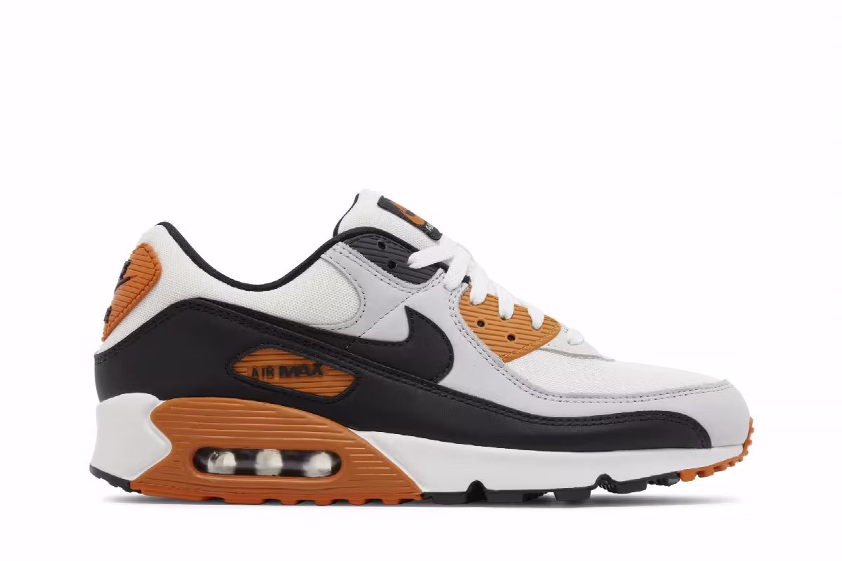 Nike Air Max 90 Monarch, view 2