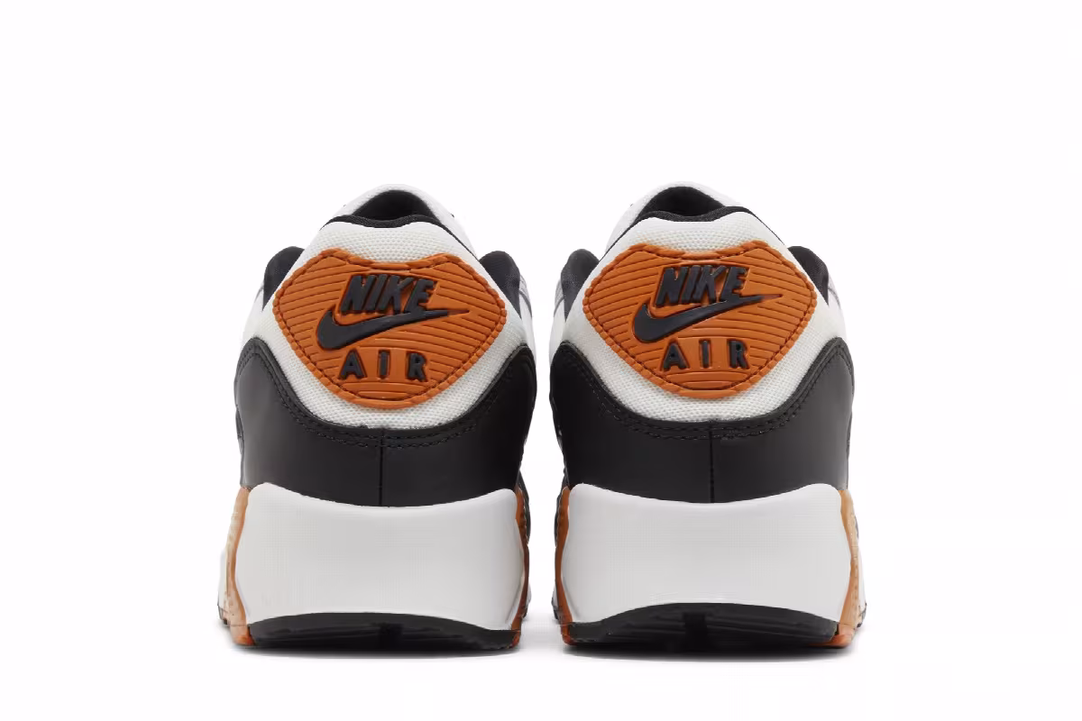 Nike Air Max 90 Monarch, view 7