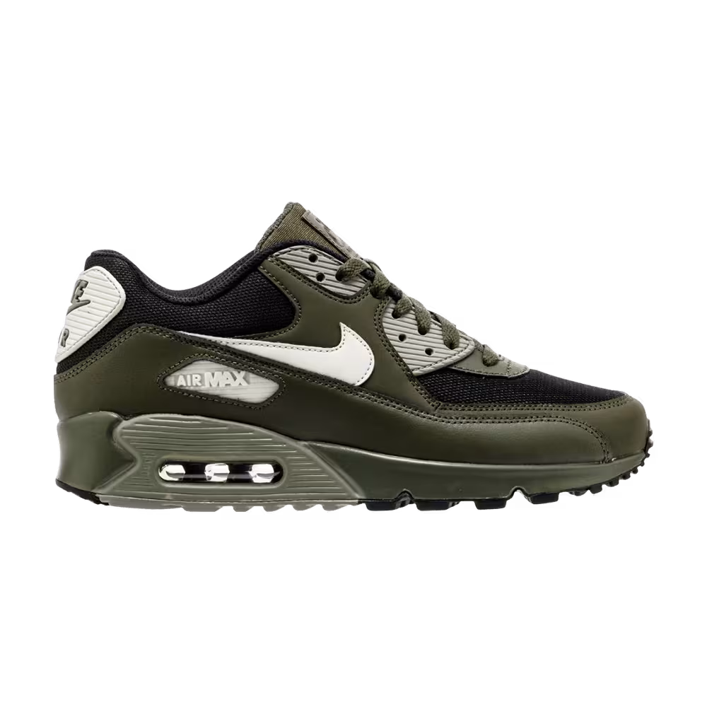 Nike Air Max 90 Essential