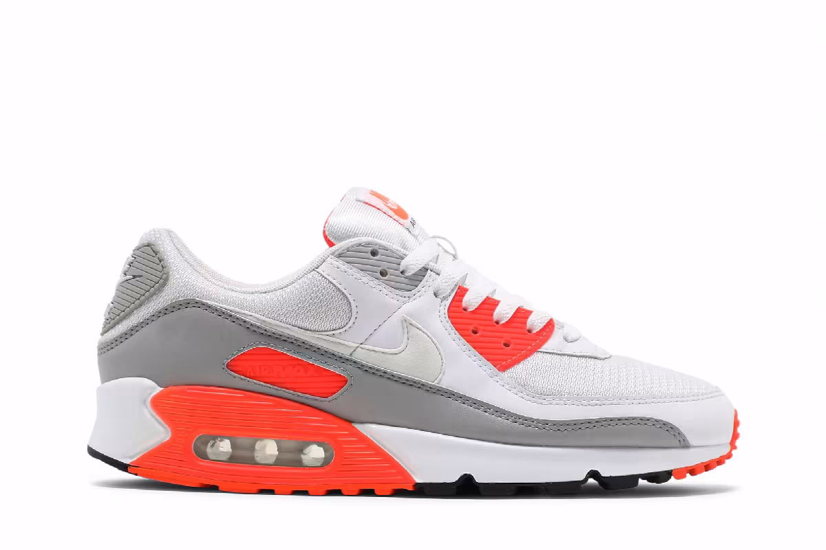 Nike Air Max 90 Hyper Orange, view 2