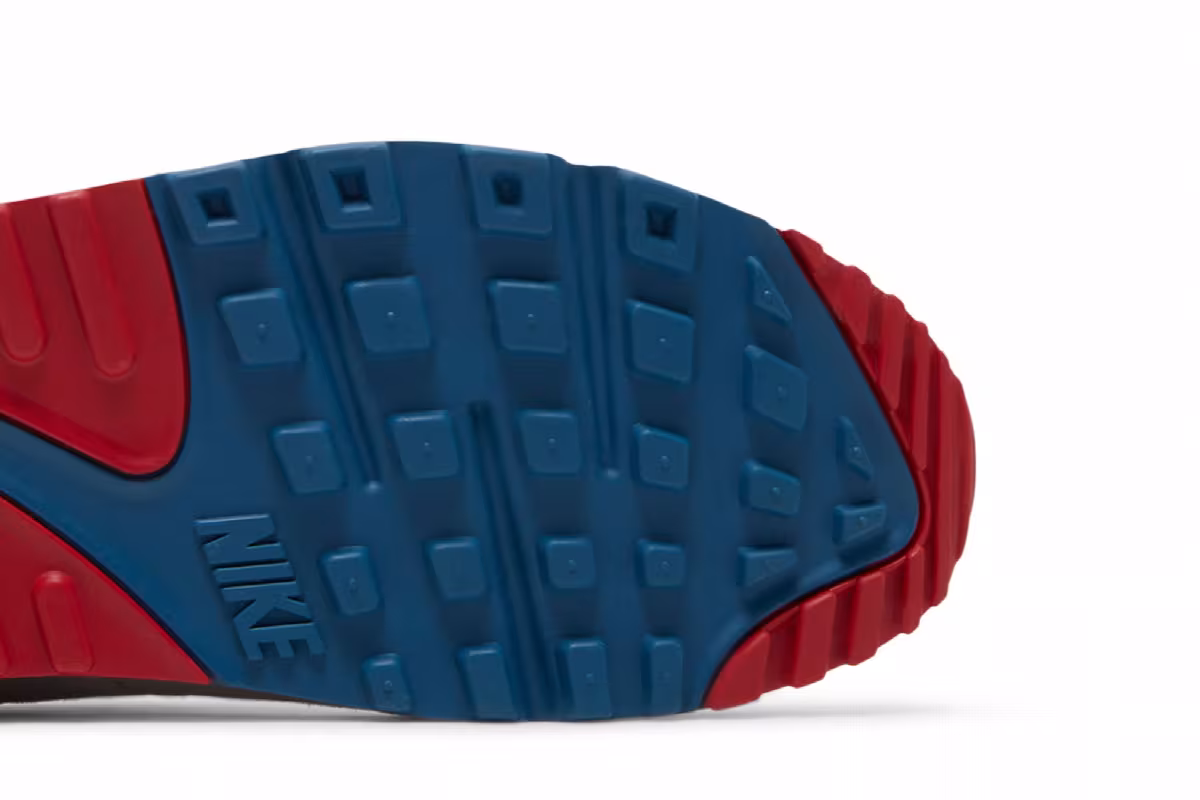 Nike Air Max 90 Athletic Club - University Red, view 6
