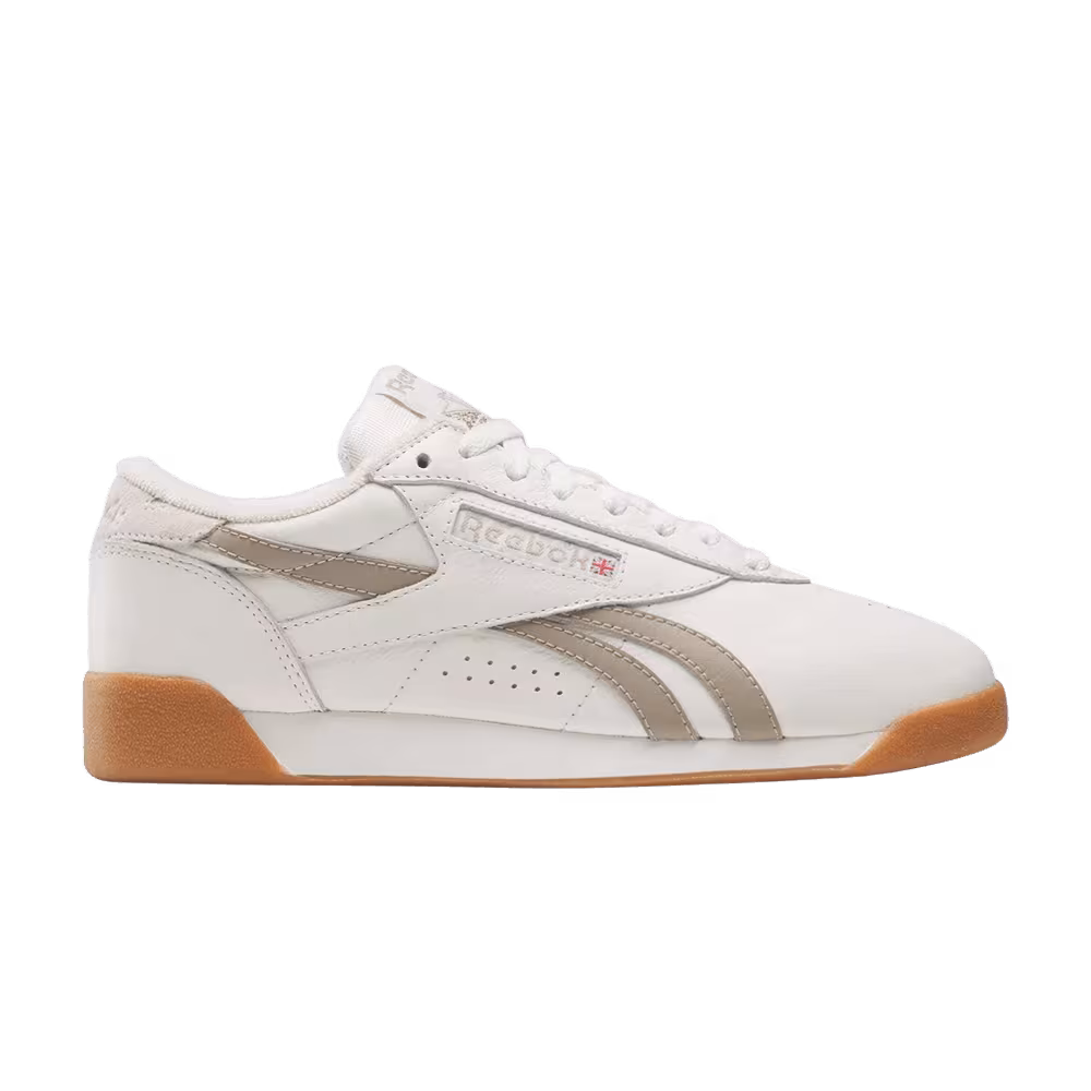 Reebok Women's Freestyle Lo Chalk Grainy Grey
