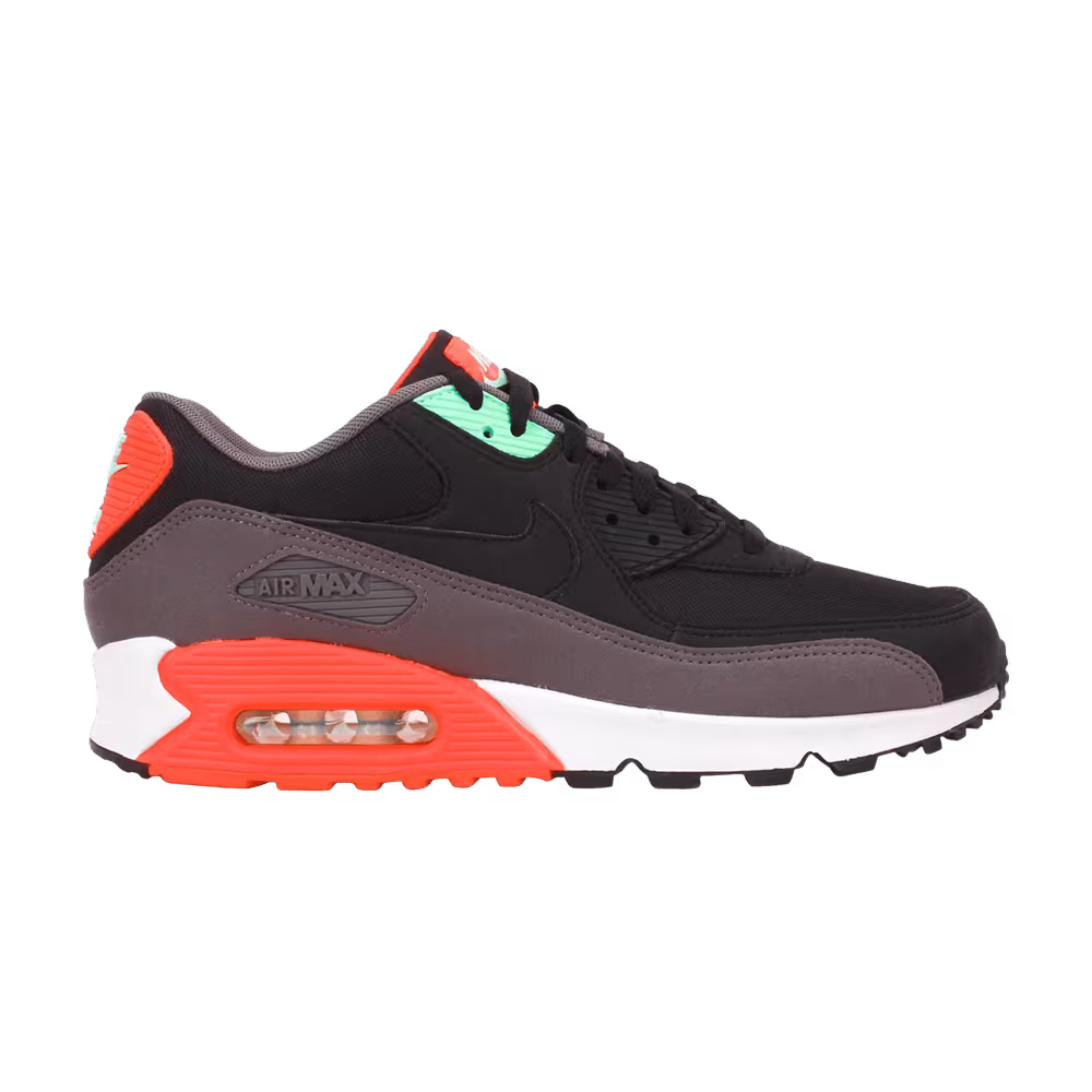 Nike Air Max 90 Essential