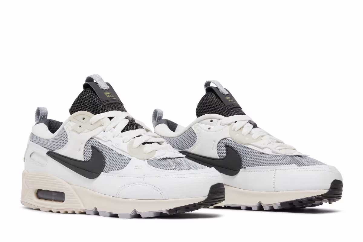 Nike Women's Air Max 90 Futura Wolf Grey, view 9