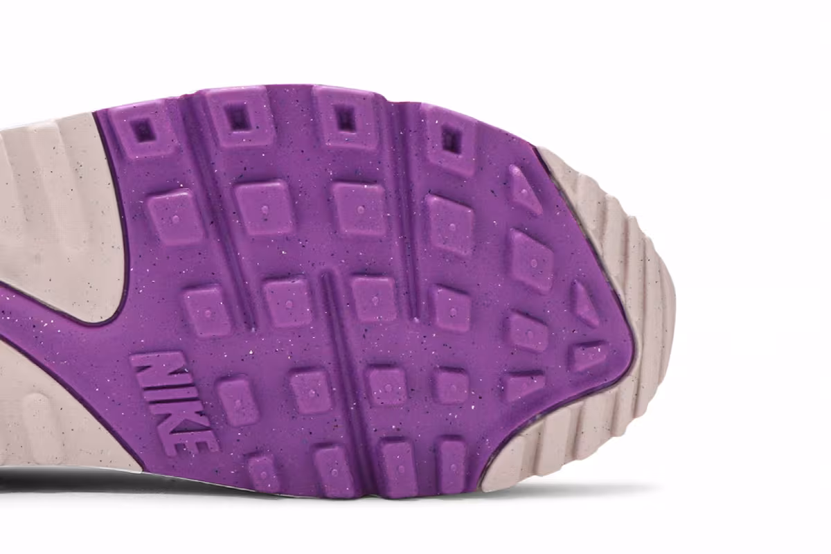 Nike Women's Air Max 90 SE Easter, view 6
