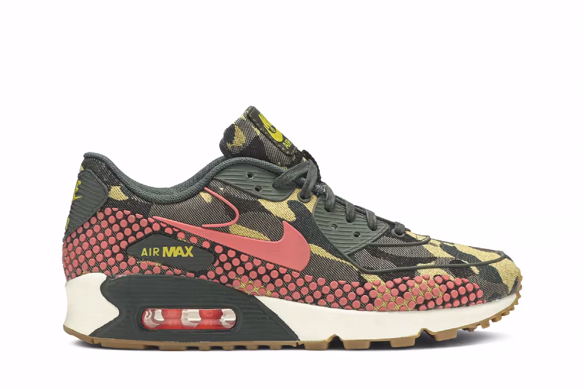 Nike Women's Air Max 90 JCRD PRM Desert Camo, view 2