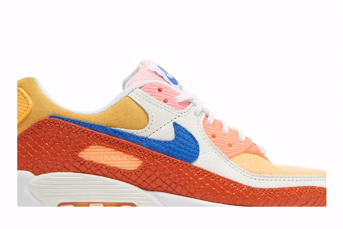 Nike Women's Air Max 90 Campfire Orange, view 3