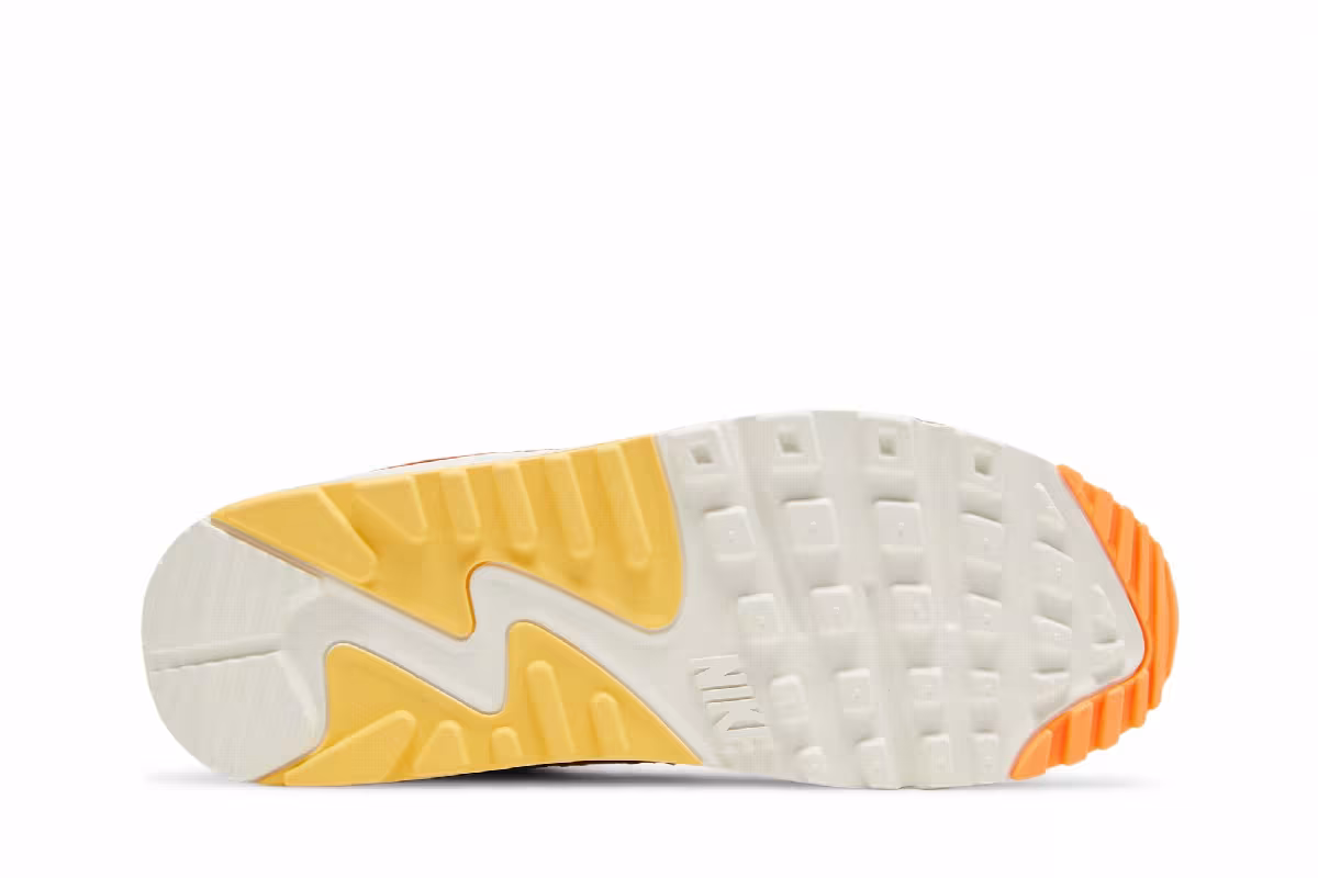 Nike Women's Air Max 90 Campfire Orange, view 5