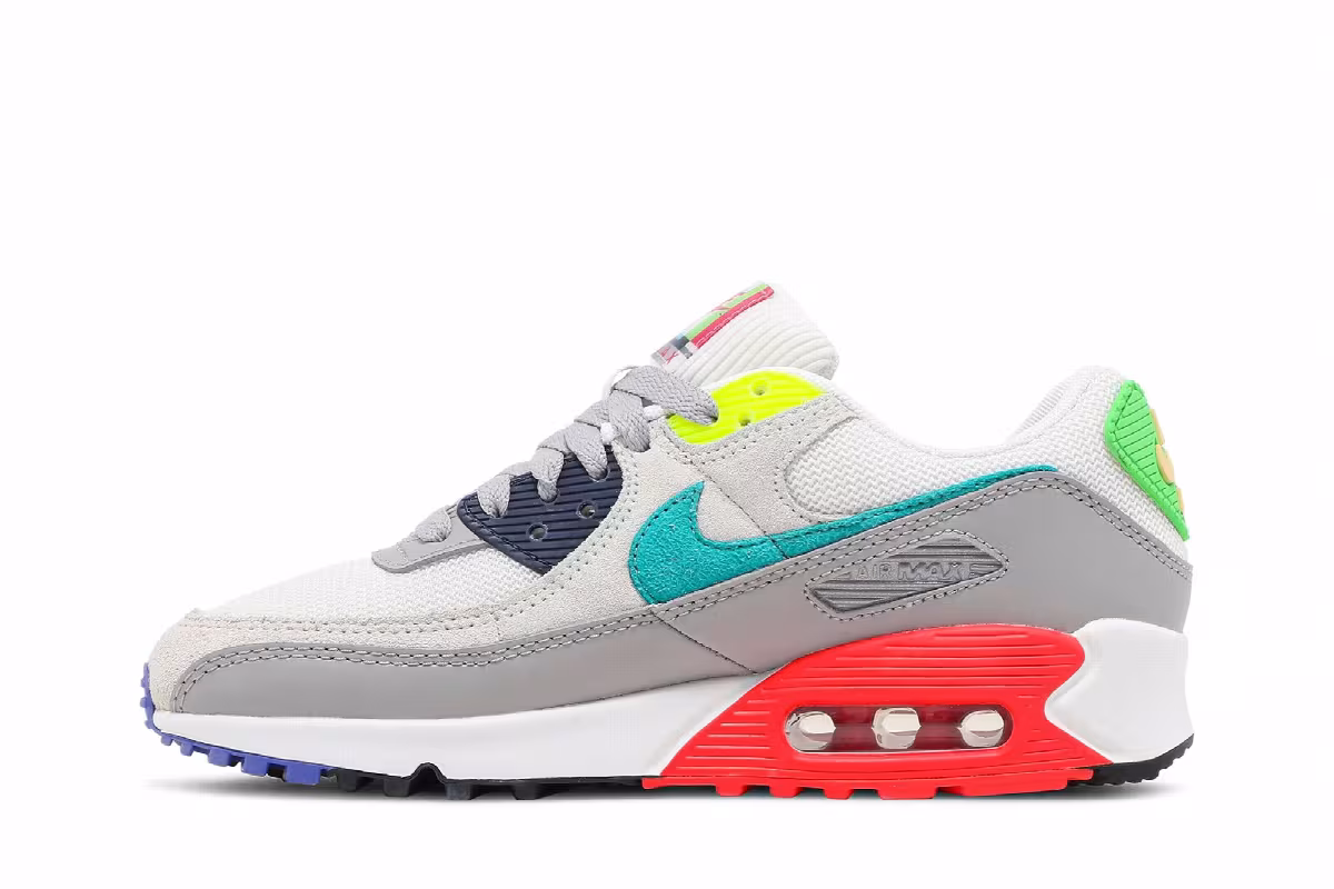 Nike Women's Air Max 90 Evolution of Icon, view 4