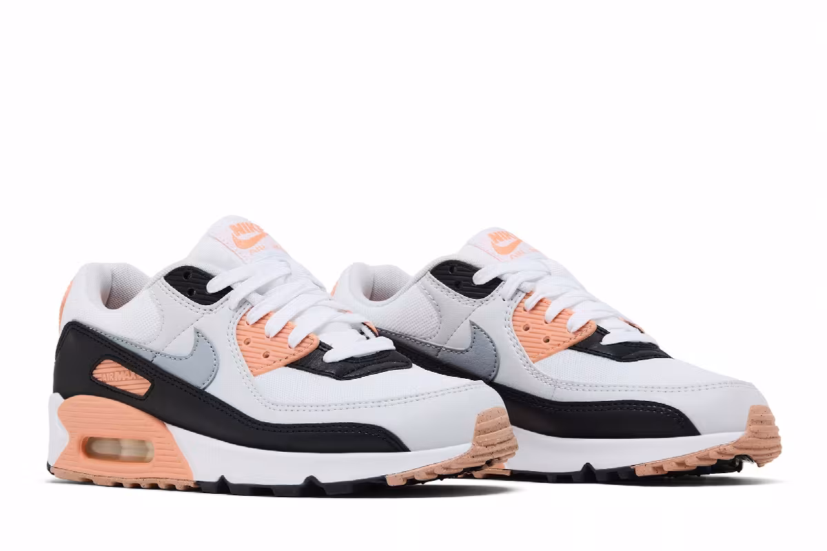 Nike Women's Air Max 90 Apricot Agate, view 9