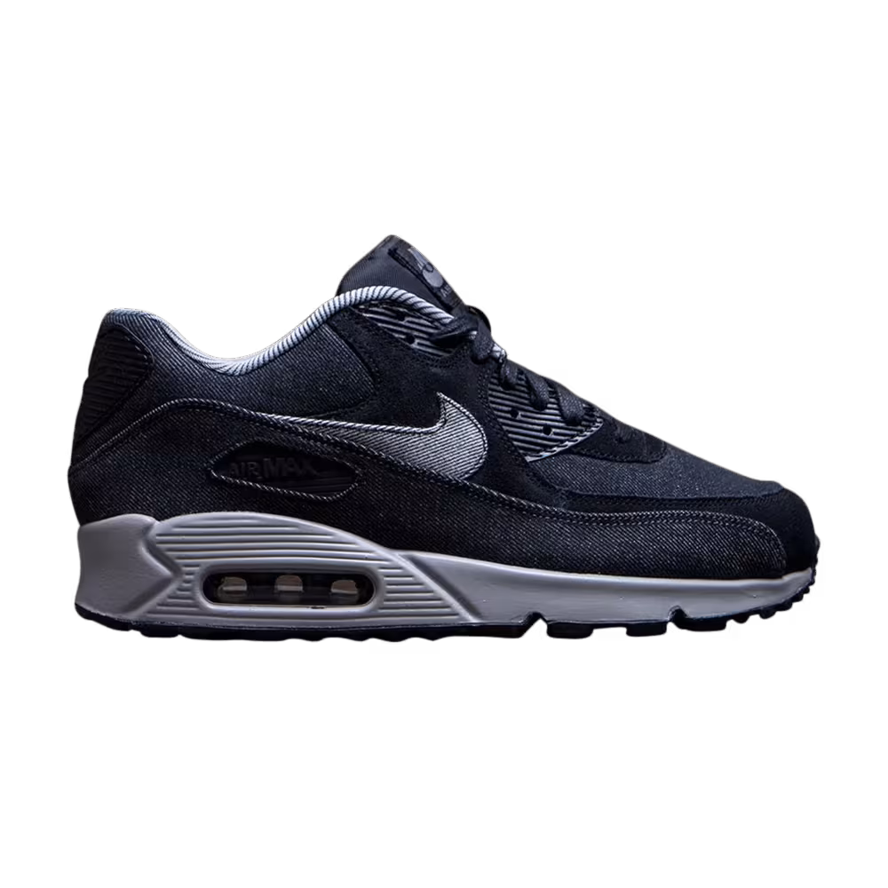 Nike Women's Air Max 90 SE