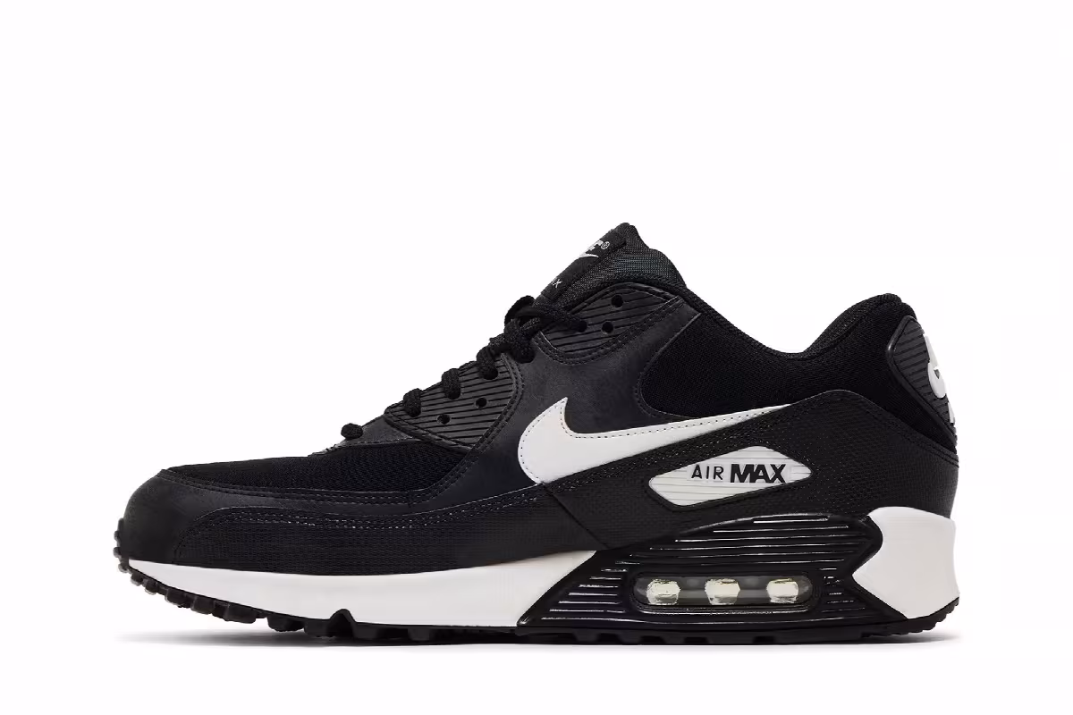 Nike Women's Air Max 90 Black, view 4