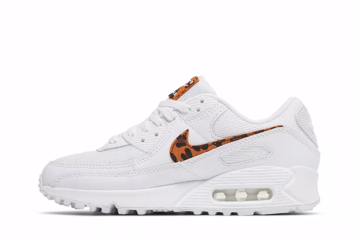 Nike Women's Air Max 90 AX Leopard Print, view 4