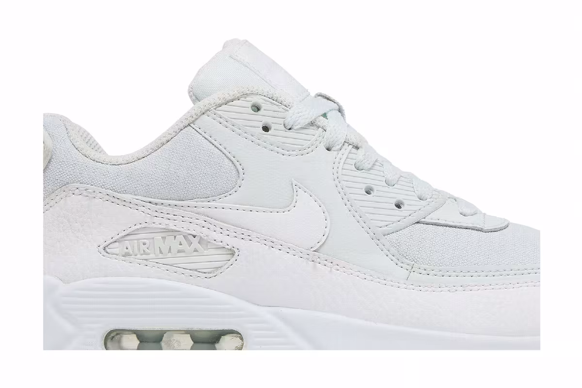 Nike Women's Air Max 90 Ghost Aqua, view 3