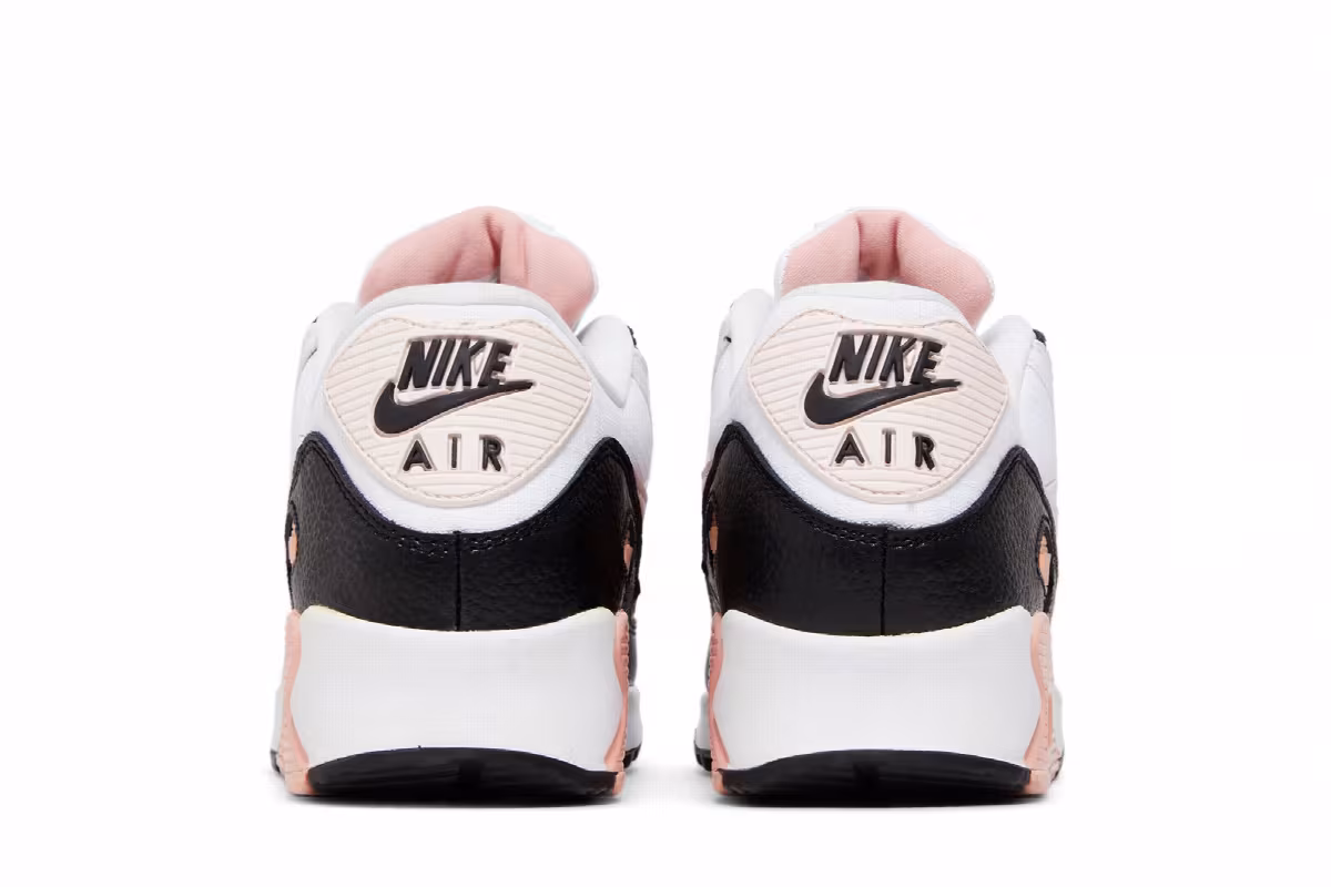 Nike Women's Air Max 90 Soft Pink, view 7