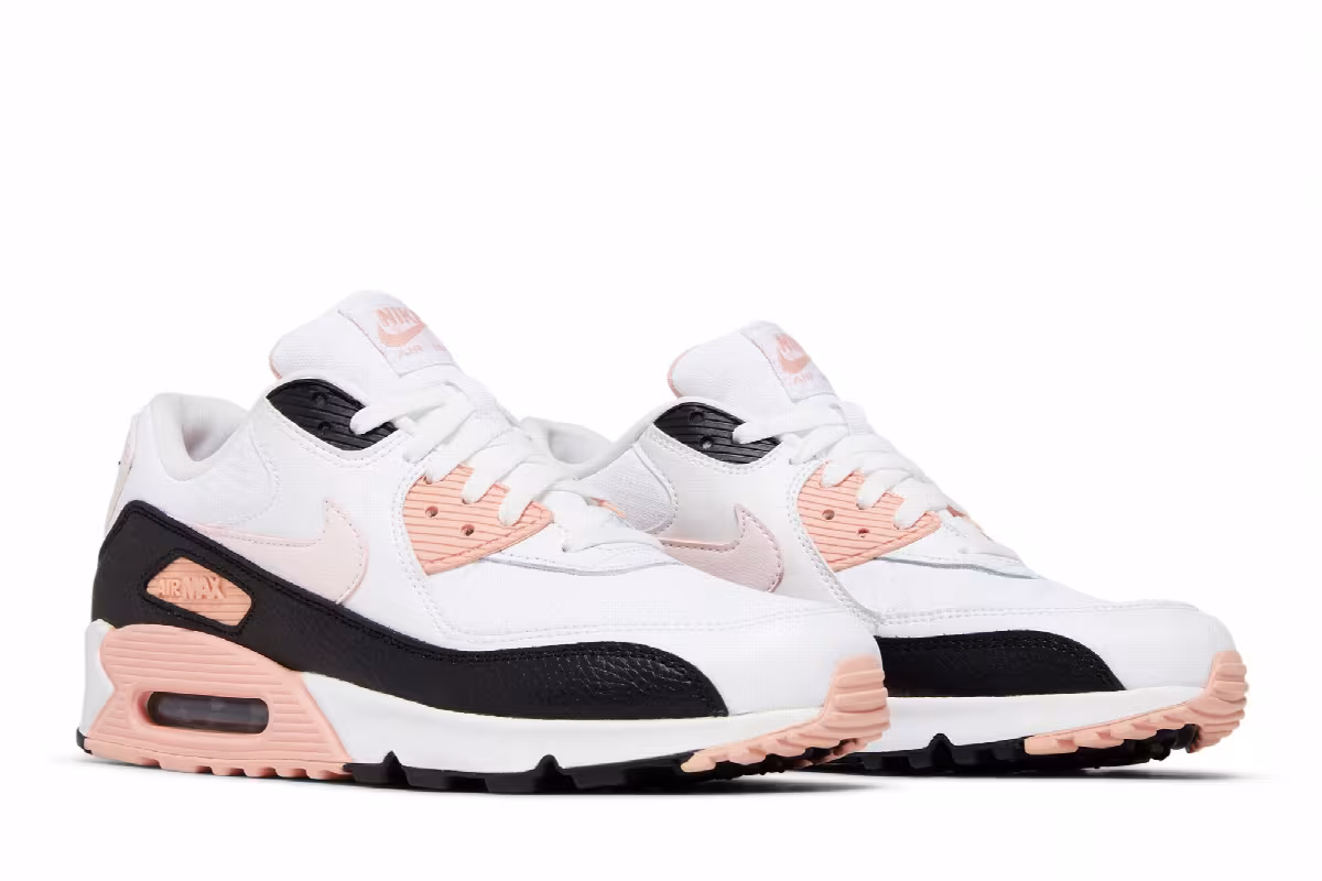 Nike Women's Air Max 90 Soft Pink, view 9
