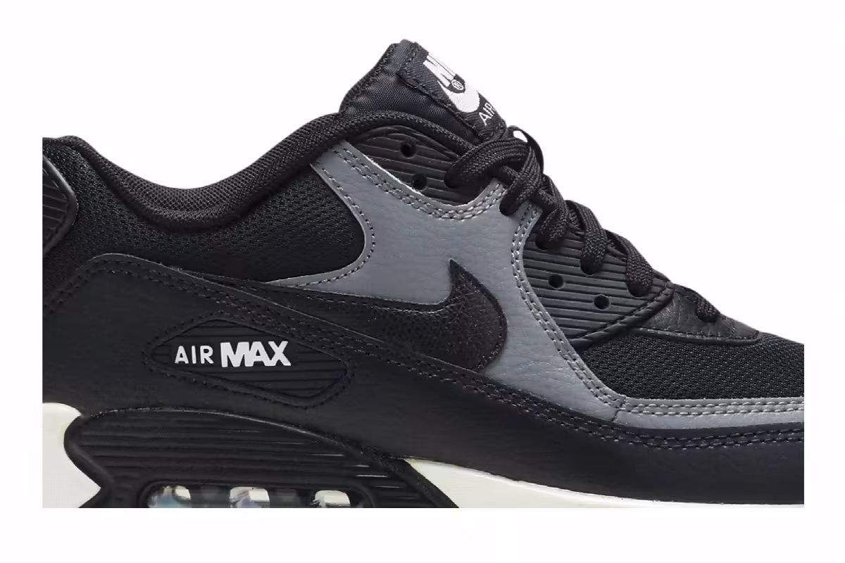 Nike Women's Air Max 90 Black Cool Grey, view 3