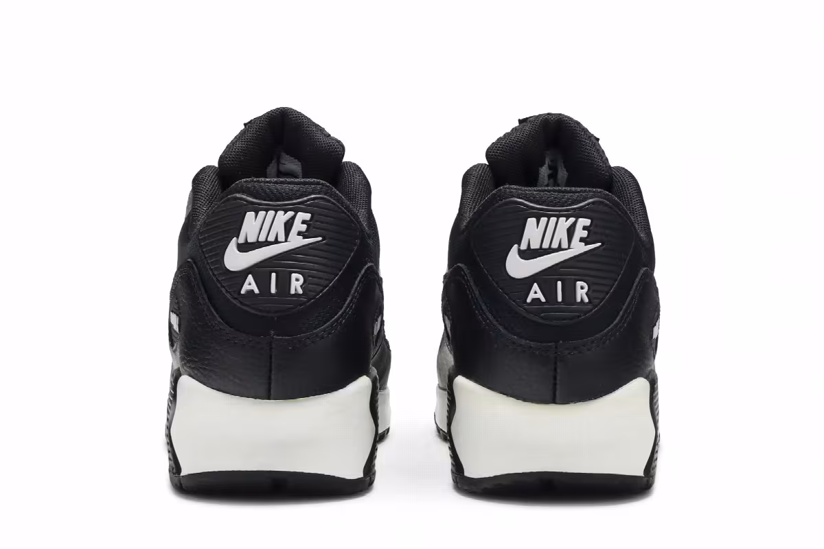 Nike Women's Air Max 90 Black Cool Grey, view 7