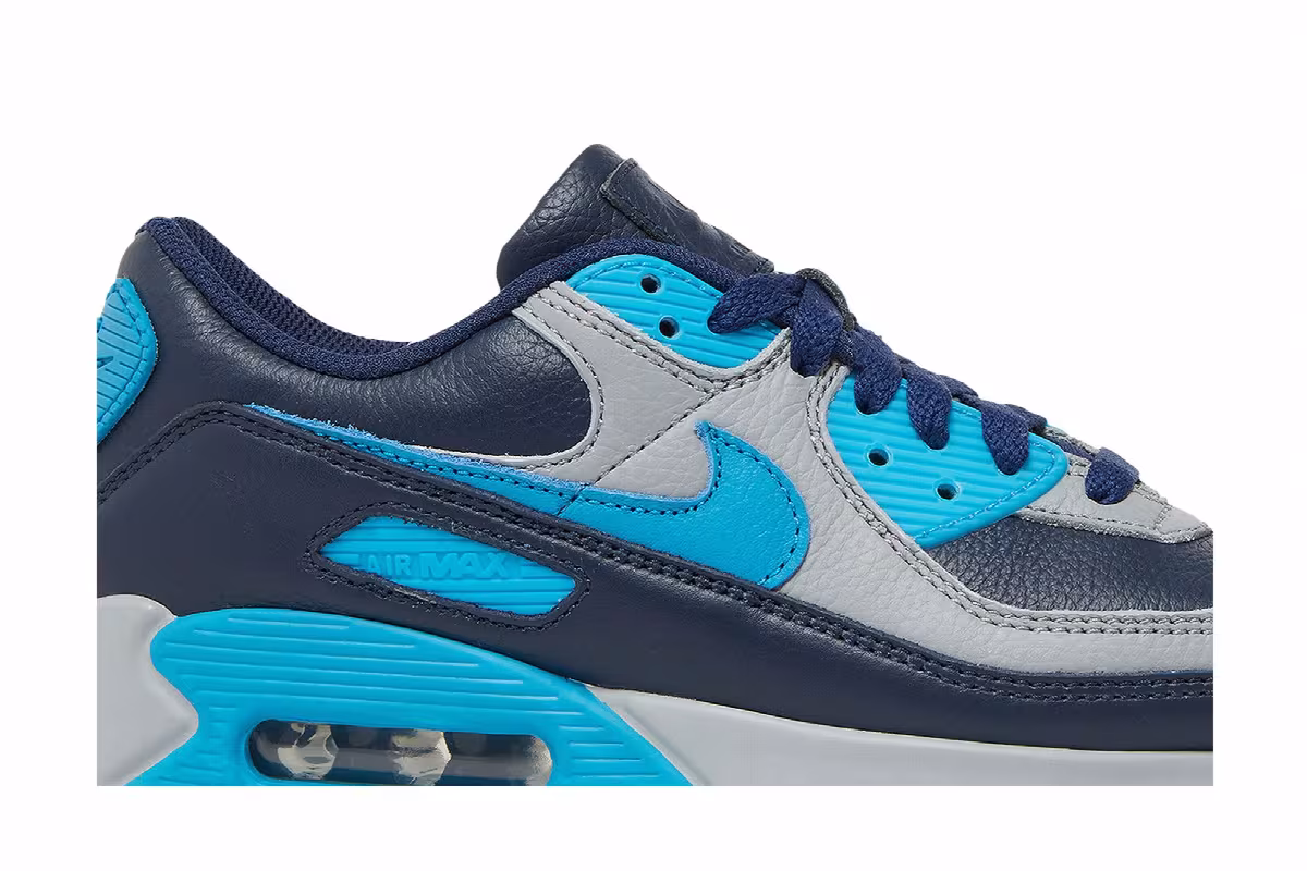 Nike Women's Air Max 90 iD, view 3