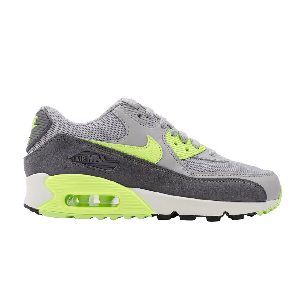 Nike Women's Air Max 90 Essential