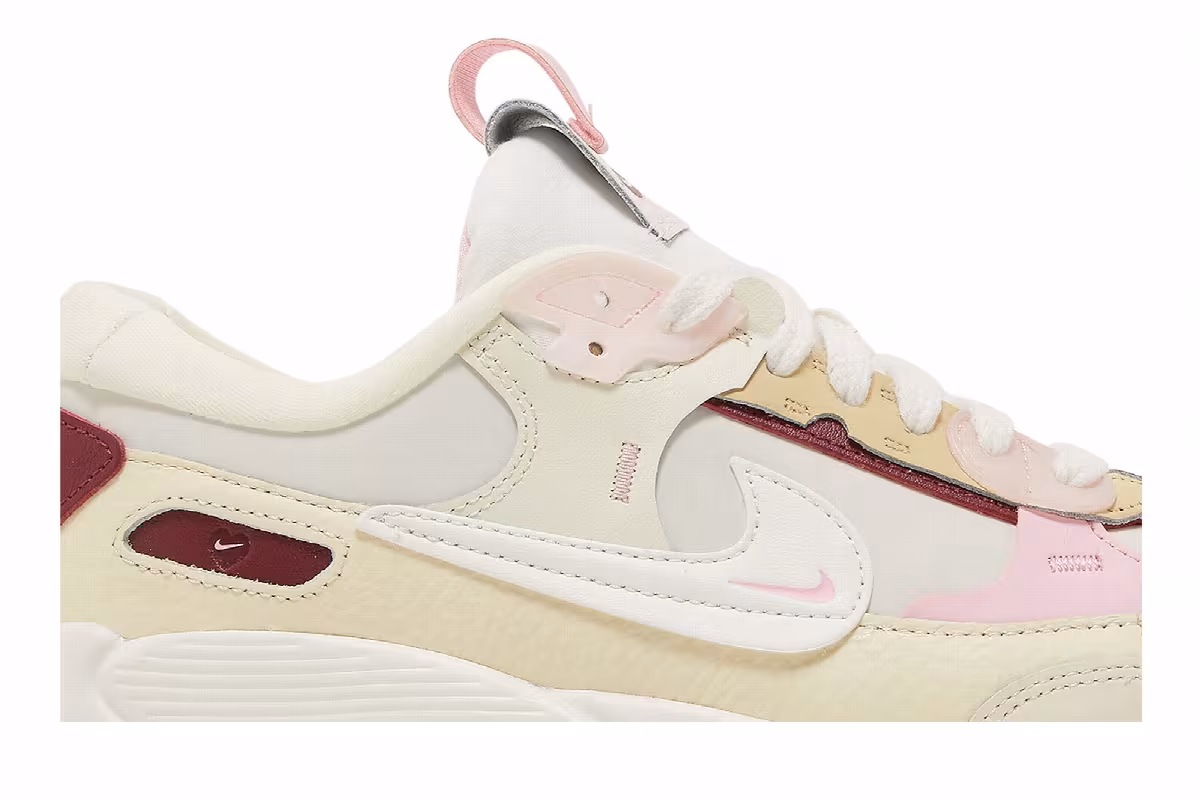 Nike Women's Air Max 90 Futura Valentine's Day, view 3