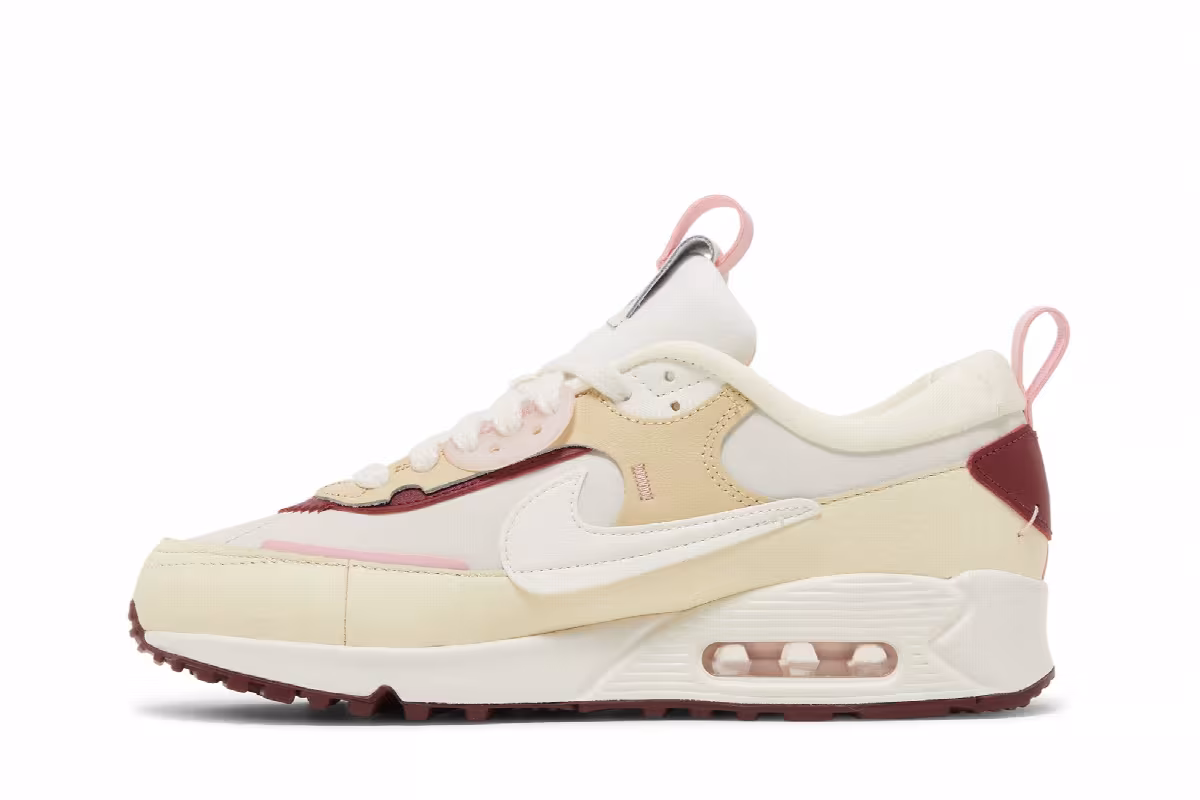 Nike Women's Air Max 90 Futura Valentine's Day, view 4