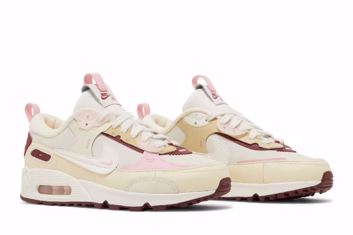 Nike Women's Air Max 90 Futura Valentine's Day, view 9
