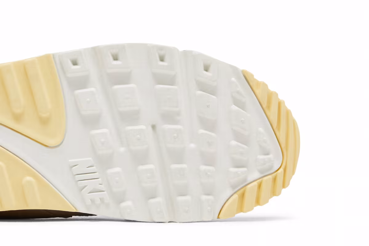 Nike Women's Air Max 90 Opti Yellow, view 6
