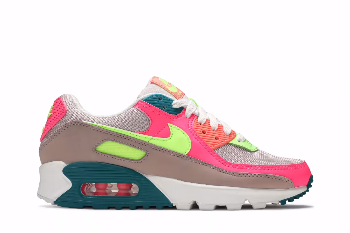 Nike Women's Air Max 90 Highlight Volt Pink, view 2